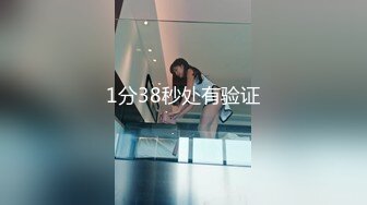 （下面看此女联系方式和完整版）某群网约贤妻良母胯下极其放荡!