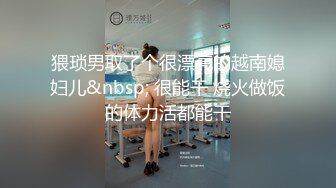 有絲學生氣質的大奶美少婦和老公酒店下海，產後護理不行，奶子下垂厲害