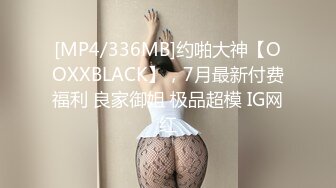 暴力输出96反差贫乳女友