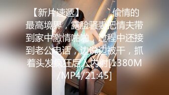 乖巧听话的黑丝女仆，随时都可以供主人中出内射