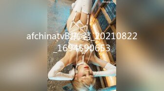 最新著名欧美媚黑婊『Lovesbbc』最新付费资源 和两黑人3P双插爆菊狂操