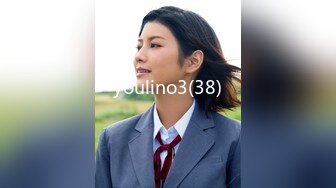 黄先生今晚硬邦邦探花肌肉男约了个牛仔裤妹子，穿上黑丝69姿势舔逼大力抽插猛操